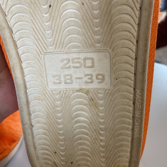 Pumpkin Slippers - Picture 3 of 3